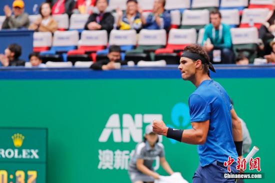 裁判主管：佩德罗踢走球也该拿牌 希望处罚一致